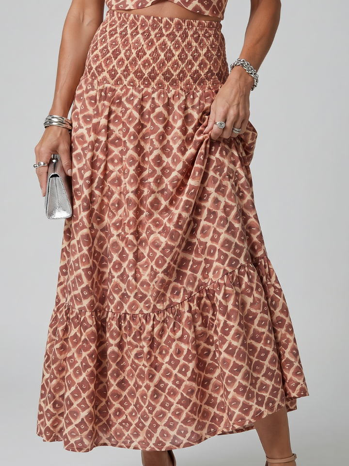 Amira | Midi dress with geometric print and crossed straps