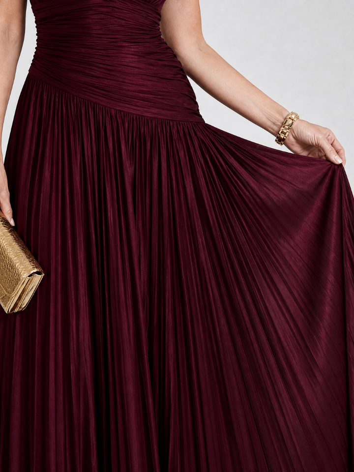 Lemar |  Sleeveless Pleated Midi Dress with V-Neck