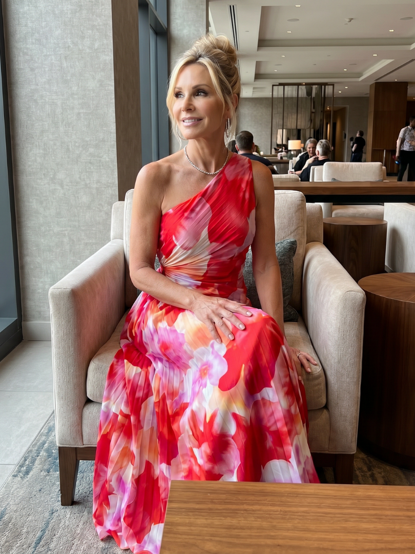 Taya | One-Shoulder Midi Dress with Pleated Top