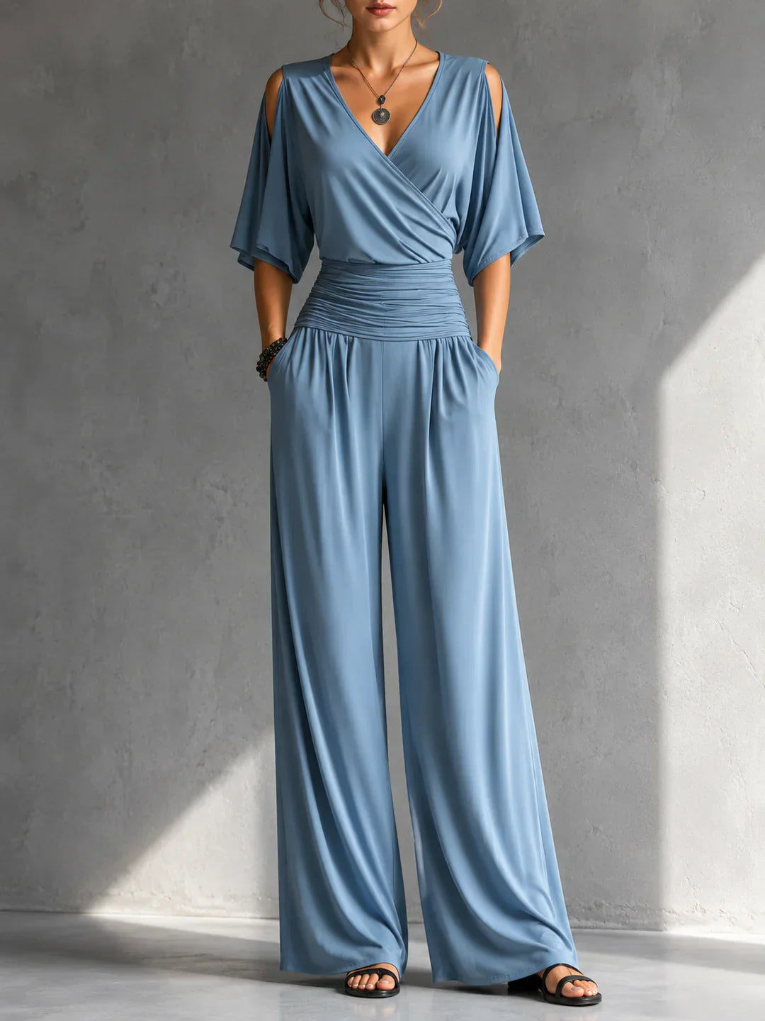 Alia | Elegant jumpsuit with crossover effect and wide leg