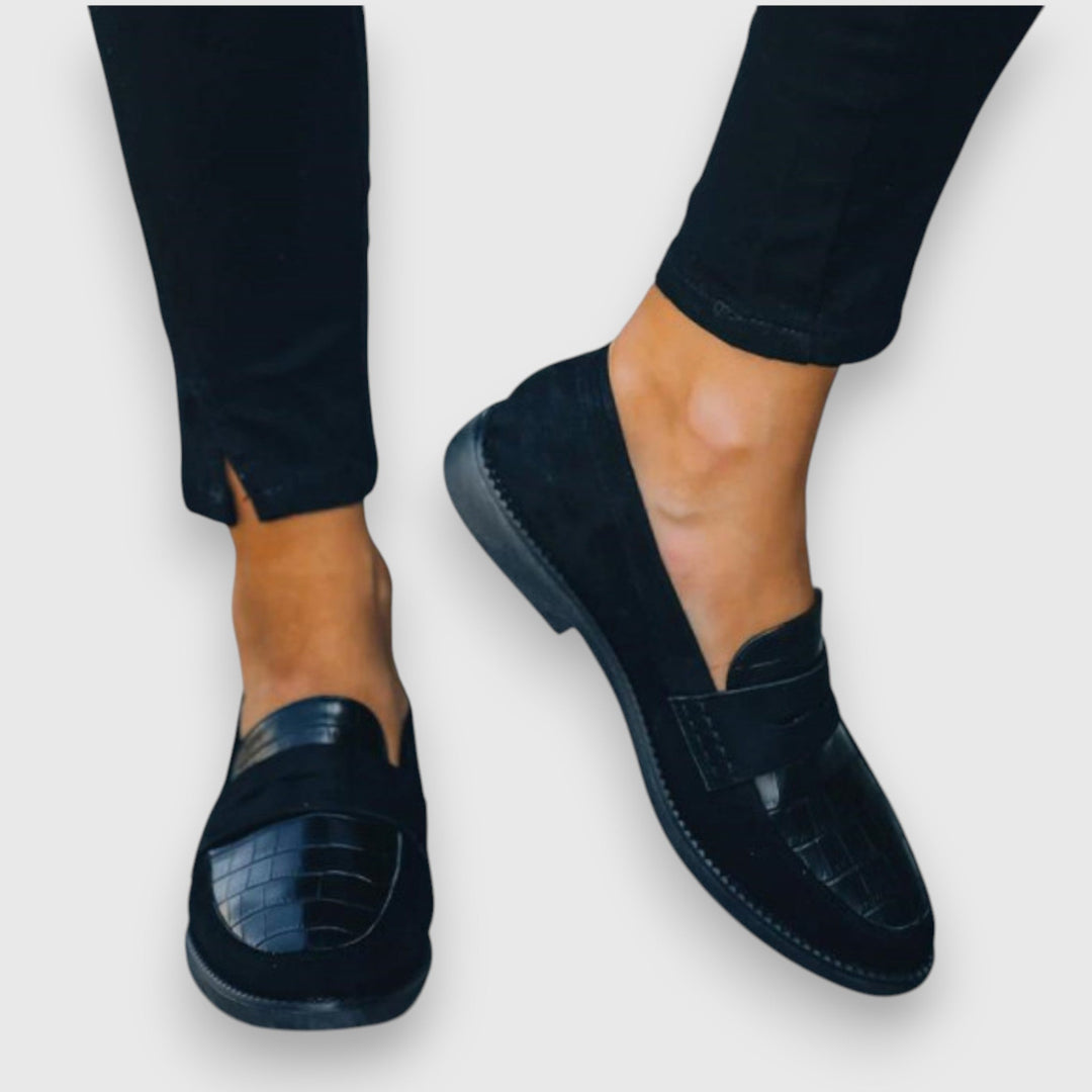 Mariluz | Loafers with Padded Insole