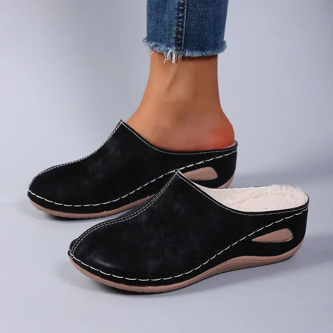 Romilly | Orthopaedic Slippers