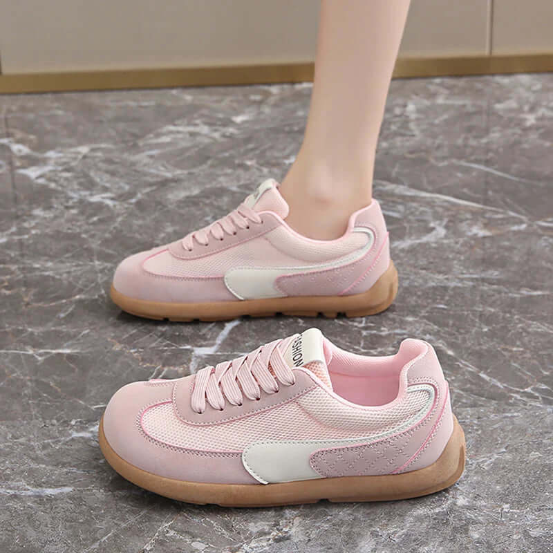 Susan |  Shoes with a Wide Toe Cap