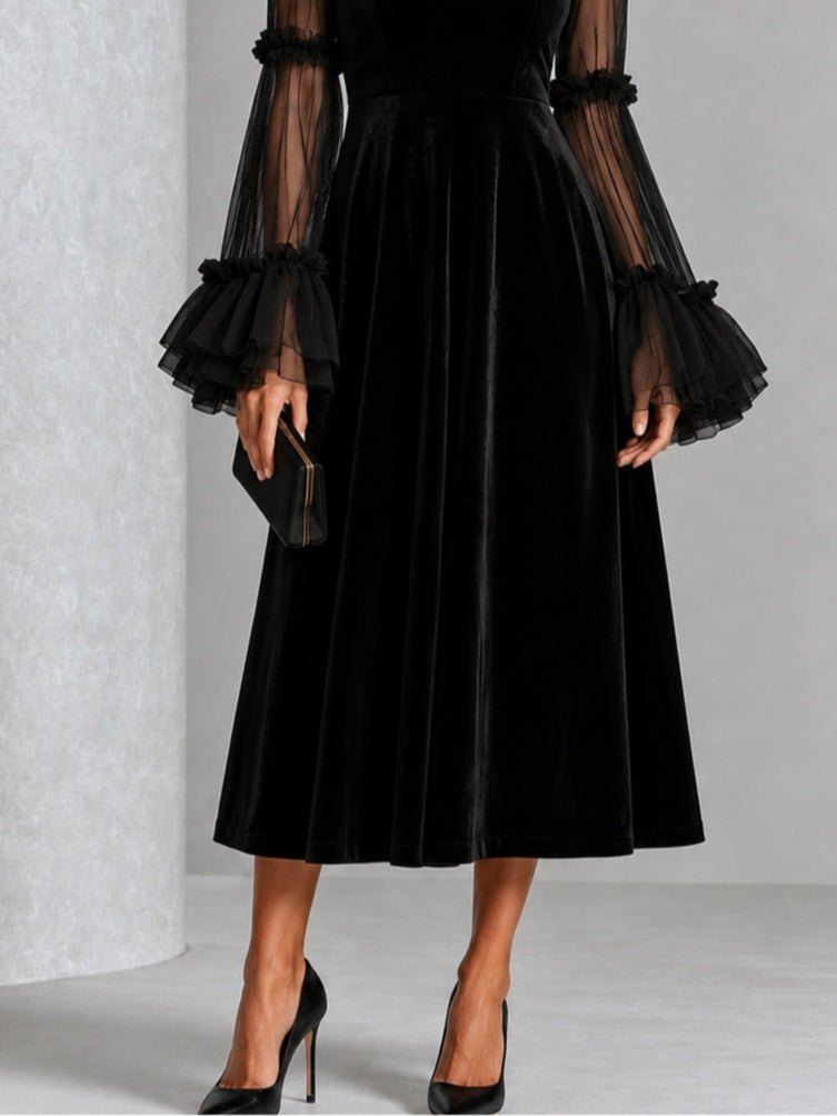 Éléonore | Midi Pleated Velvet Dress