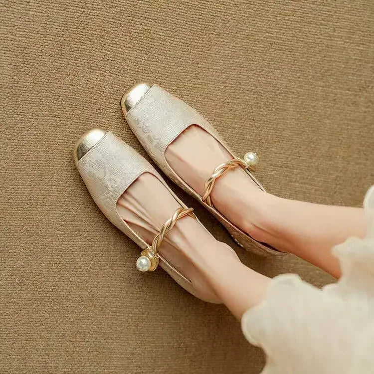 Mestelle | Elegant Mary Janes