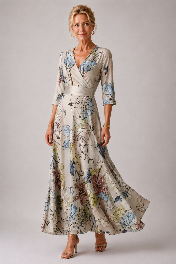 Julie | Floral Dress with 3/4 Sleeves