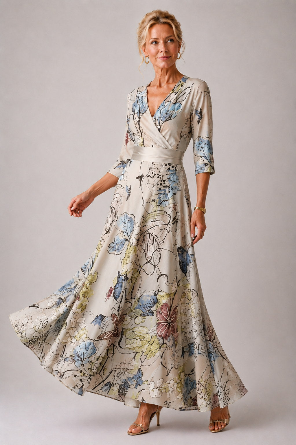 Julie | Floral Dress with 3/4 Sleeves