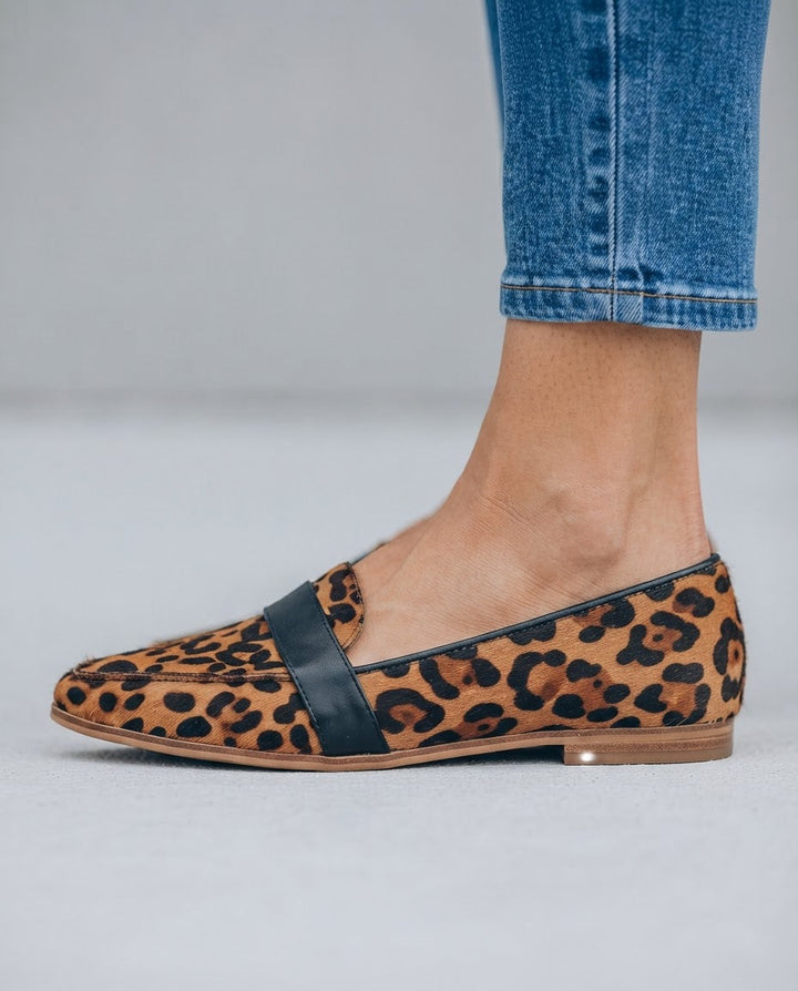 Paola | Pointed Moccasin with Strap on the Ankle