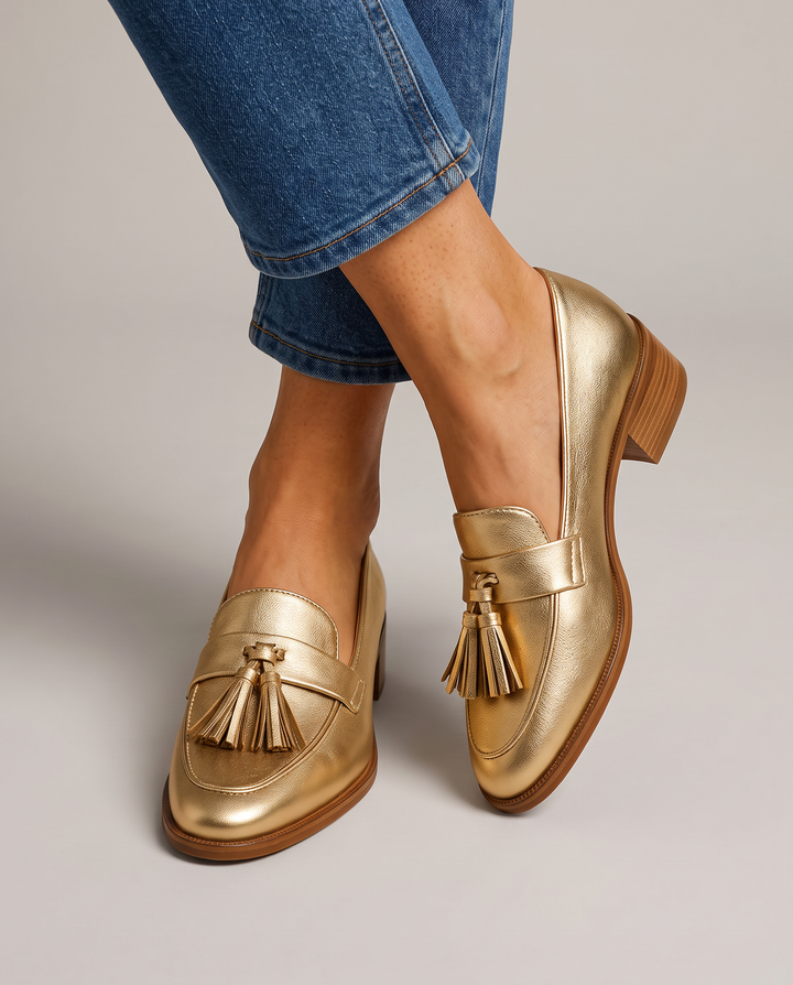 Dorotea | Gold with Tassels Moccasin
