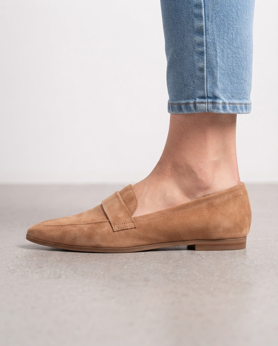 Paola | Pointed Moccasin with Strap on the Ankle