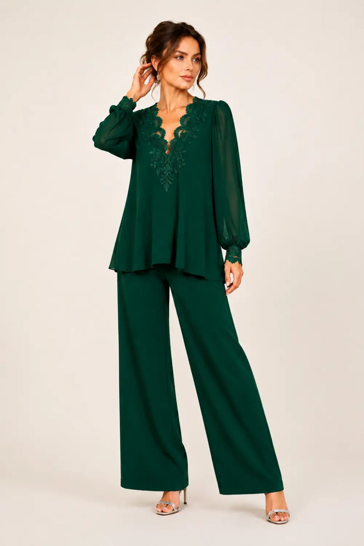 Violantina | Complete V-Neck with Layered Chiffon