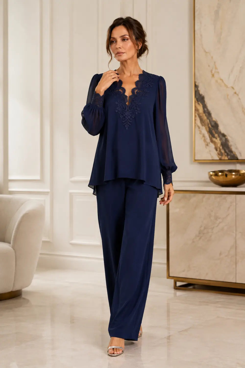 Violantina | Complete V-Neck with Layered Chiffon