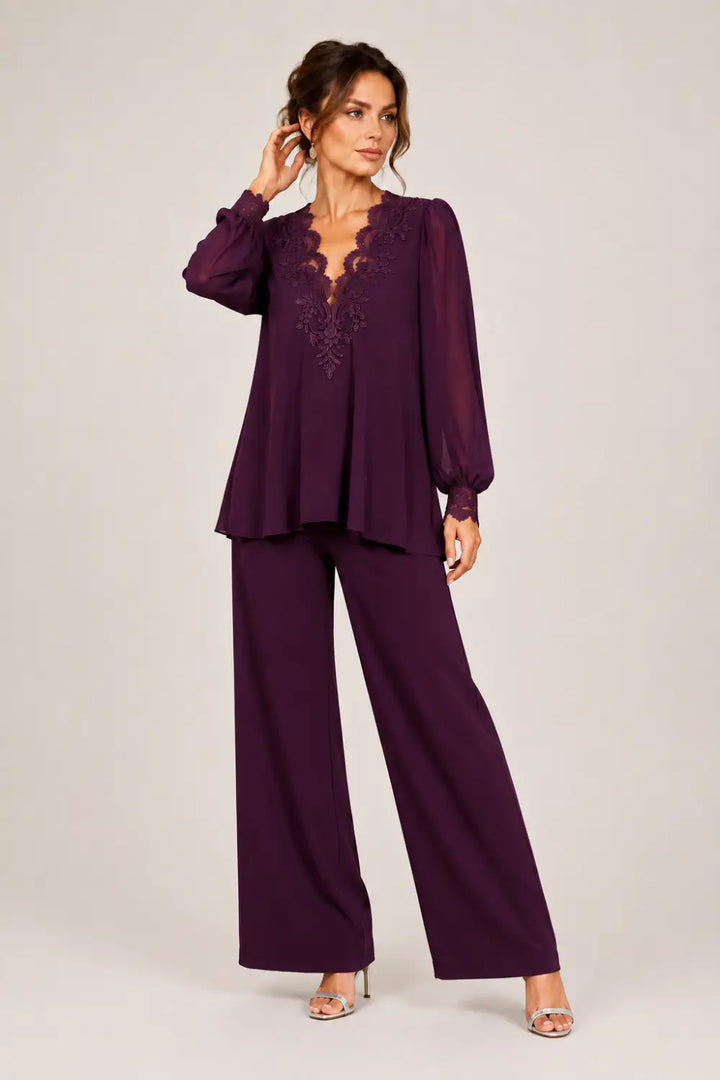 Violantina | Complete V-Neck with Layered Chiffon